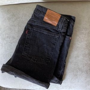 Levi’s Wedgie Short